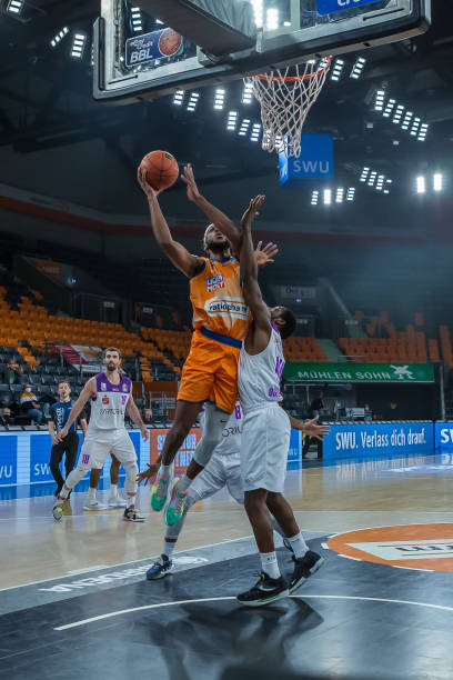 一些面向年 一些面向年