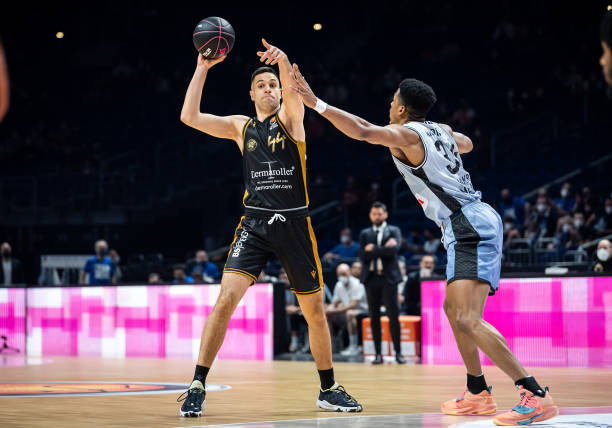 重炮破门则 重炮破门则